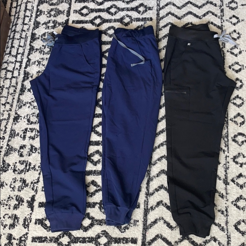 women’s scrubs figs